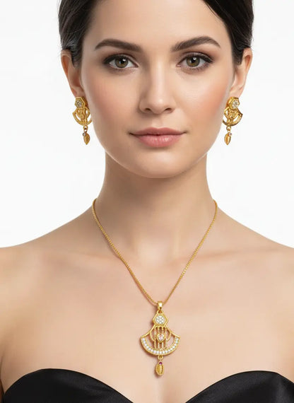 Gold Polish Pendant Set Ruby Drop Heart Glow Coruscate Jewels