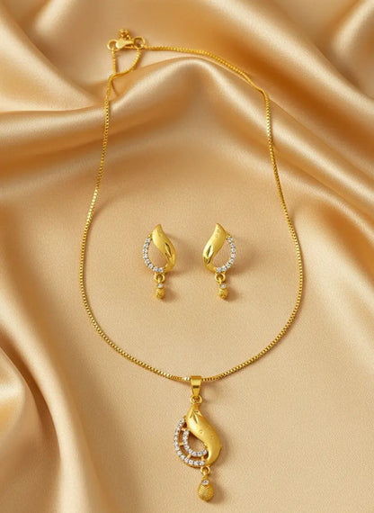 Gold Tone Pendant Set Radiant Swirl Coruscate Jewels