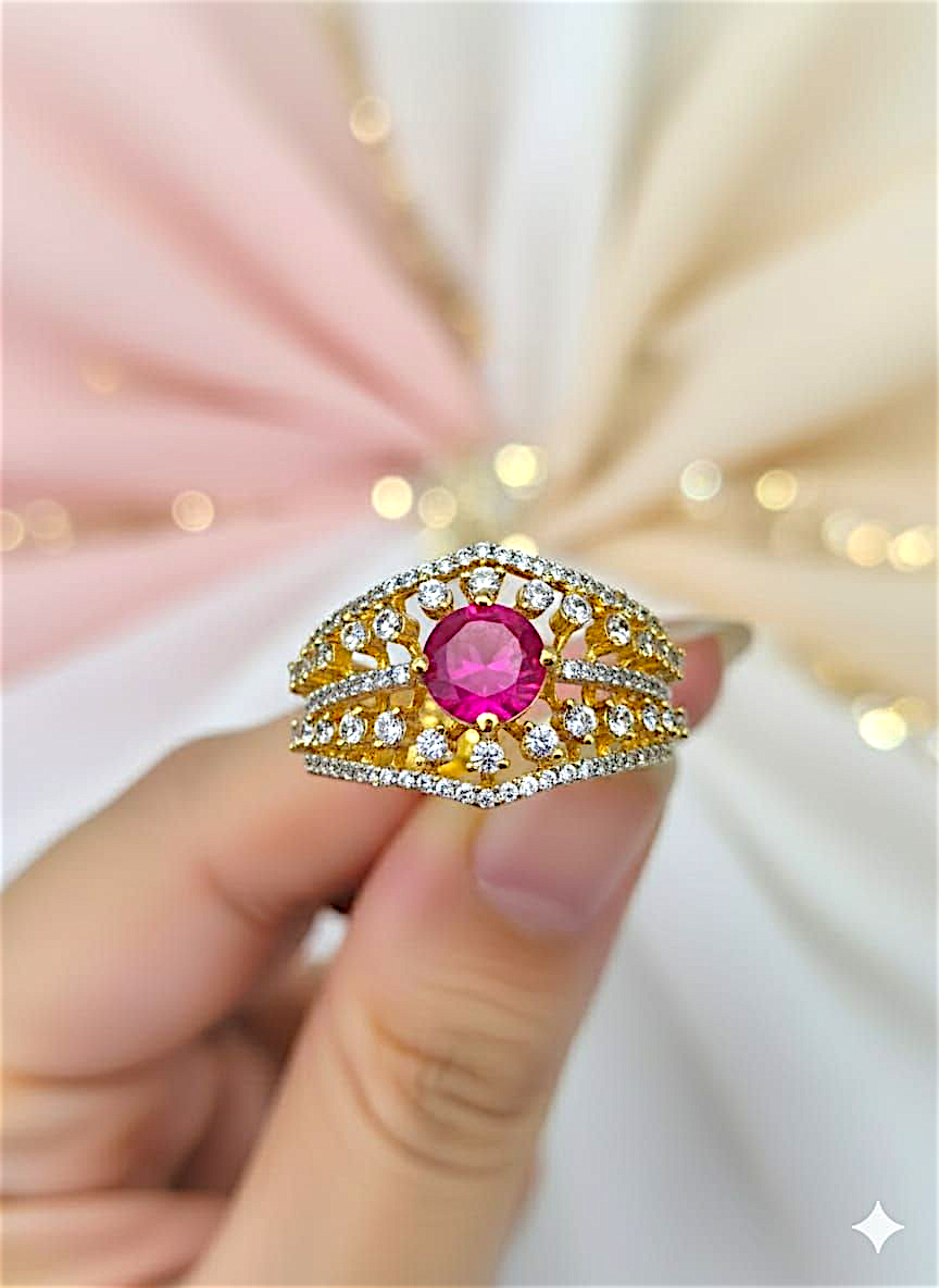 Coruscate Jewels - Heirloom Sparkle Wide Band Ring in Gold Tone