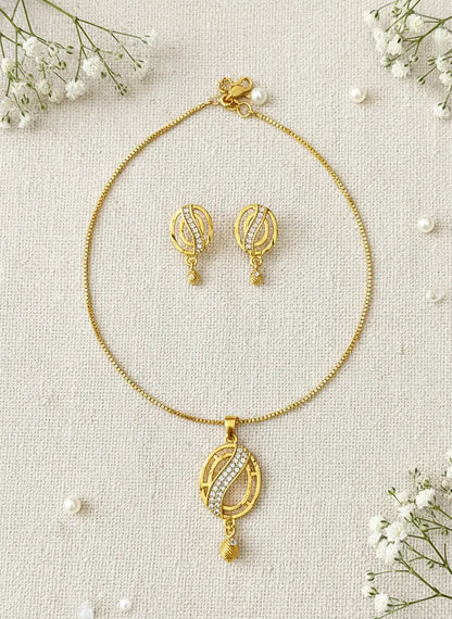 Gold Polish Pendant Set Crystal Swirl Elegance Coruscate Jewels