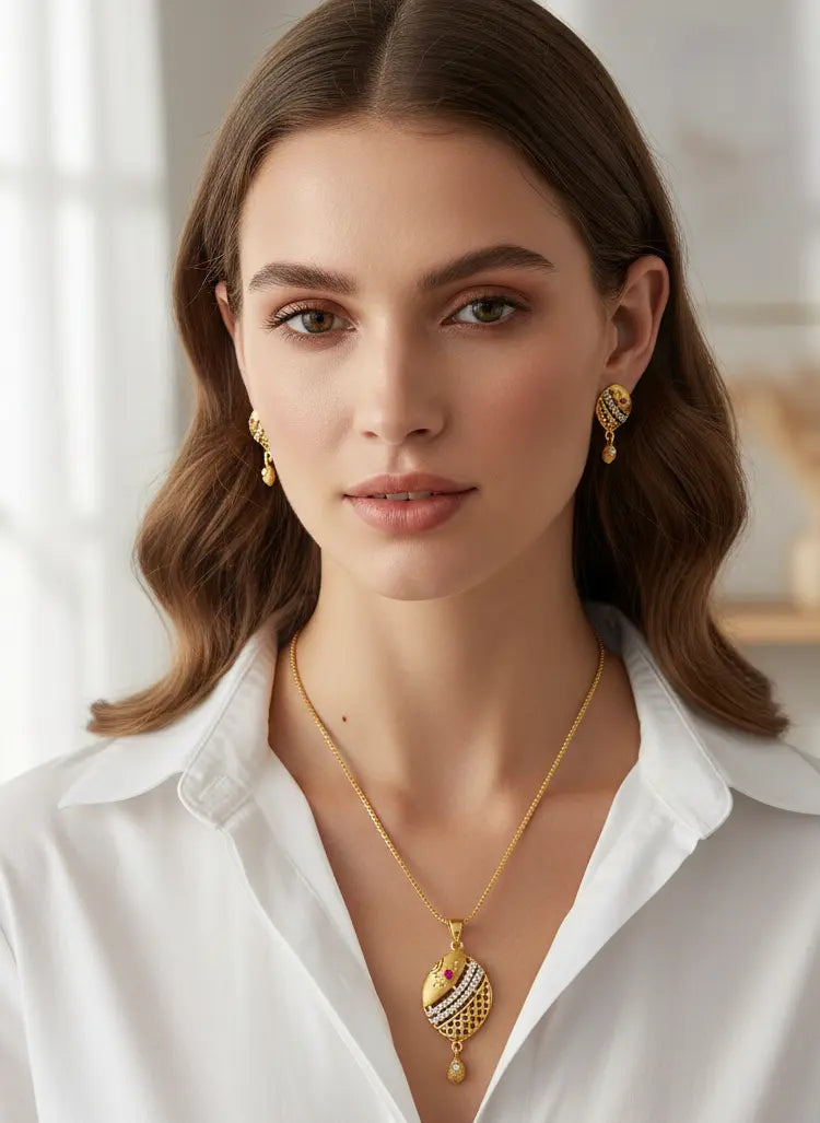 Gold Polish Pendant Set Celestial Ruby Gleam Coruscate Jewels