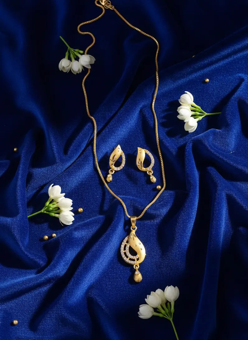 Gold Tone Pendant Set Radiant Swirl Coruscate Jewels