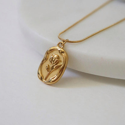 Anti Tarnish Rose Theme Gold Plated Pendant