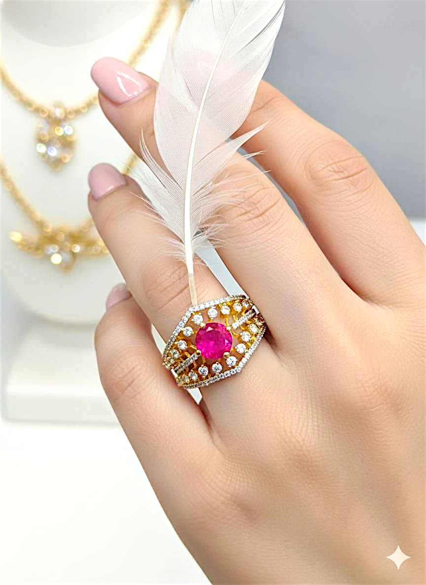 Coruscate Jewels - Heirloom Sparkle Wide Band Ring in Gold Tone