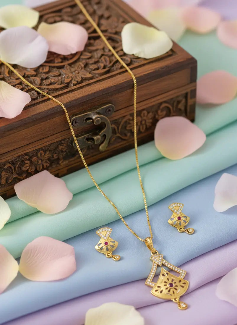 Gold-Plated Pendant Set Scarlet Crown Coruscate Jewels