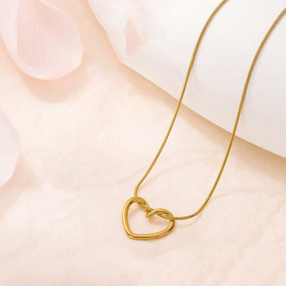 Anti Tarnish Gold Plated Heart Pendant Set