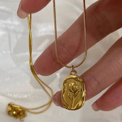 Anti Tarnish Rose Theme Gold Plated Pendant