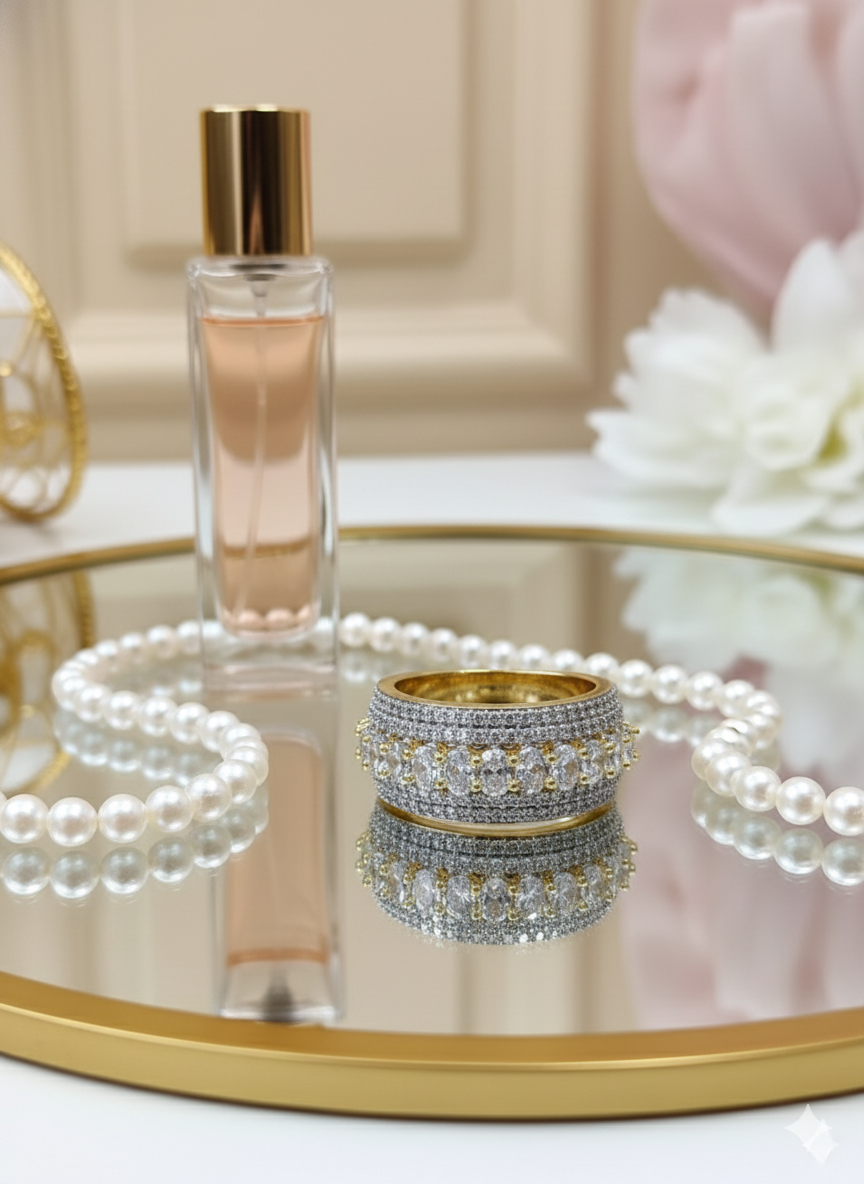 Coruscate Jewels 'Aura' Pave Diamond-Cut Imitation Ring – Gold-Tone