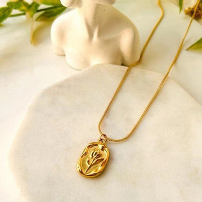 Anti Tarnish Rose Theme Gold Plated Pendant